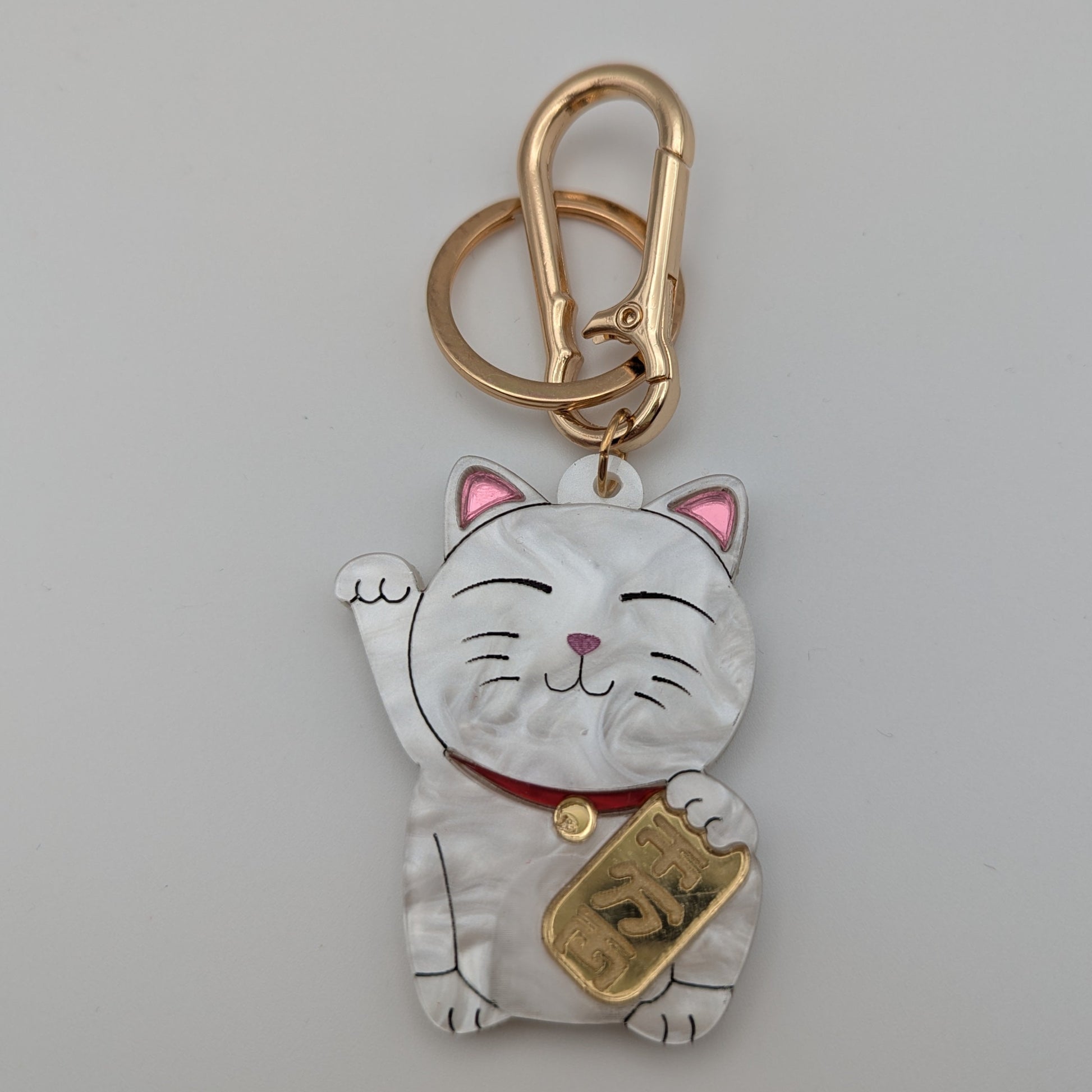 maneki neko bag charm white gold pink red acrylic metal keyring