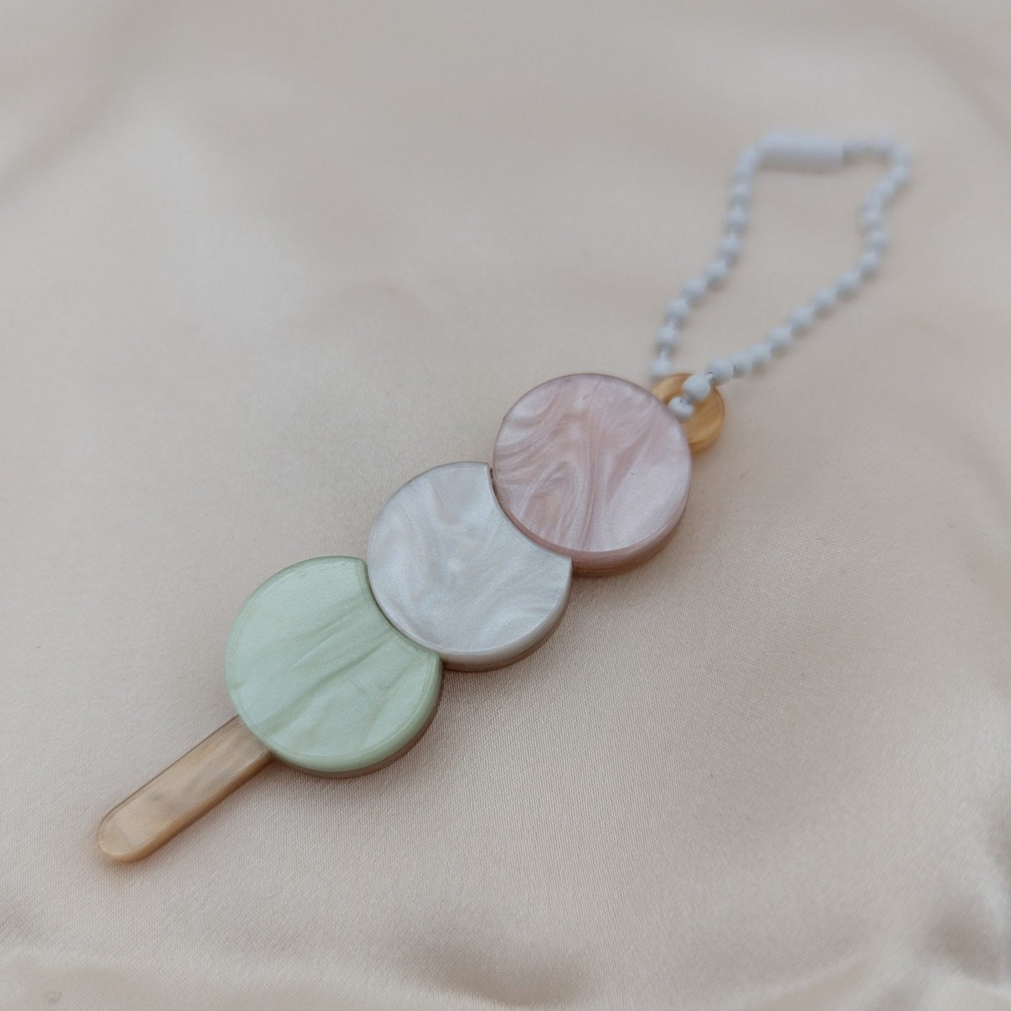 Kawai japanese dessert dango light marbled white green pink beige metallic chain ball acrylic lightweight charm bag