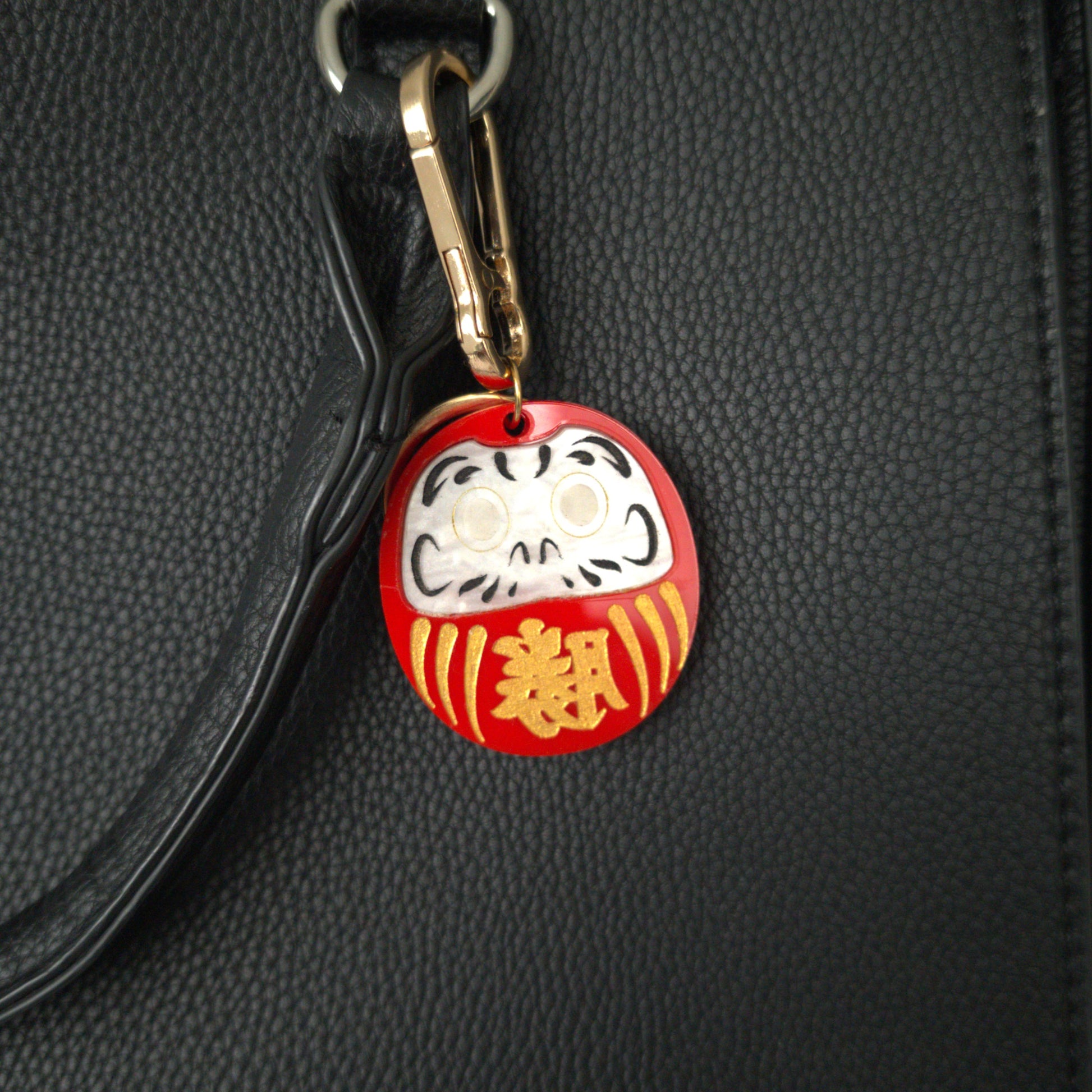 daruma doll eyes golden red face clasp keyring metallic marbled white fortune perseverance