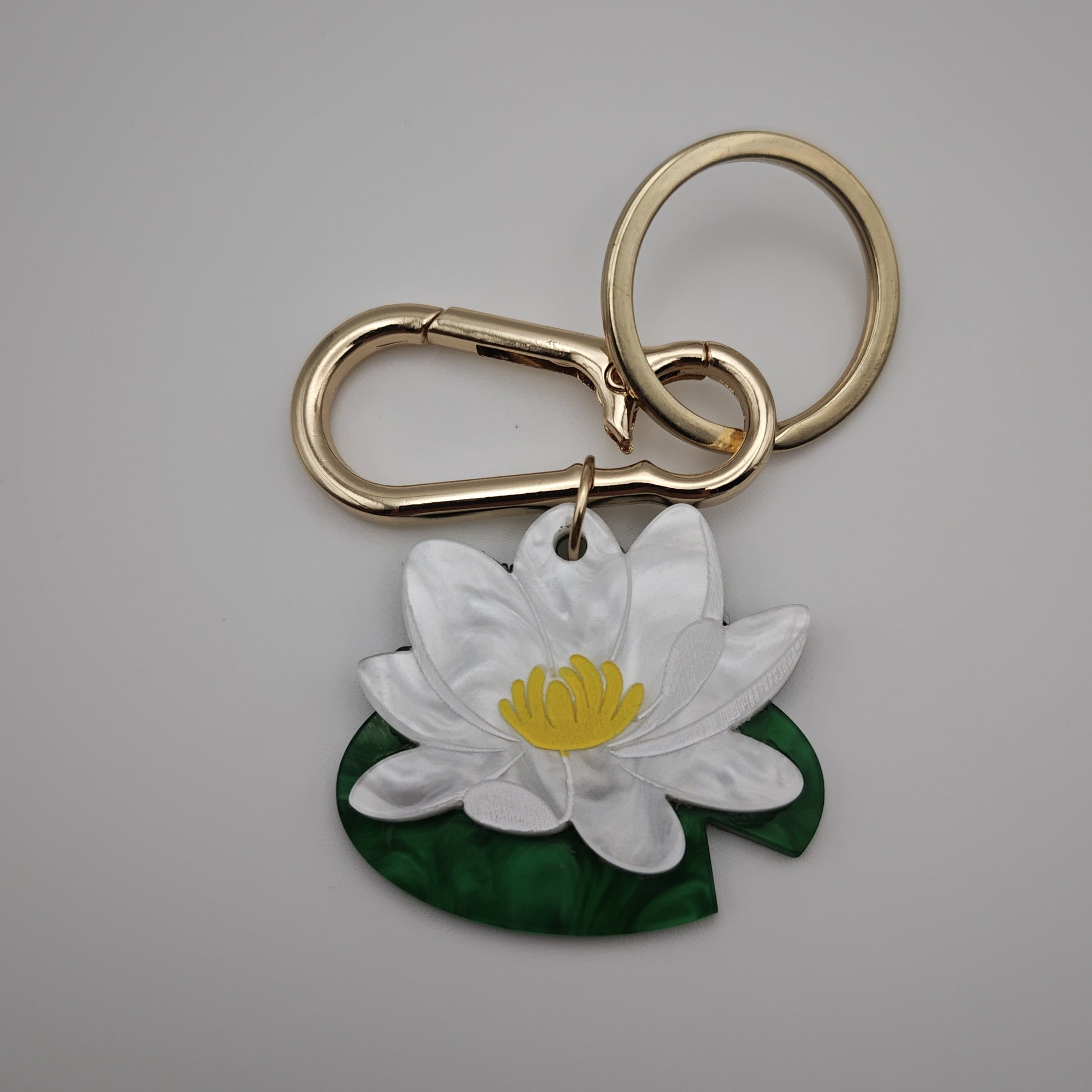 keyring clasp marbled white green hand painted inked acrylic clasp golden lightweight bag charm nenufar