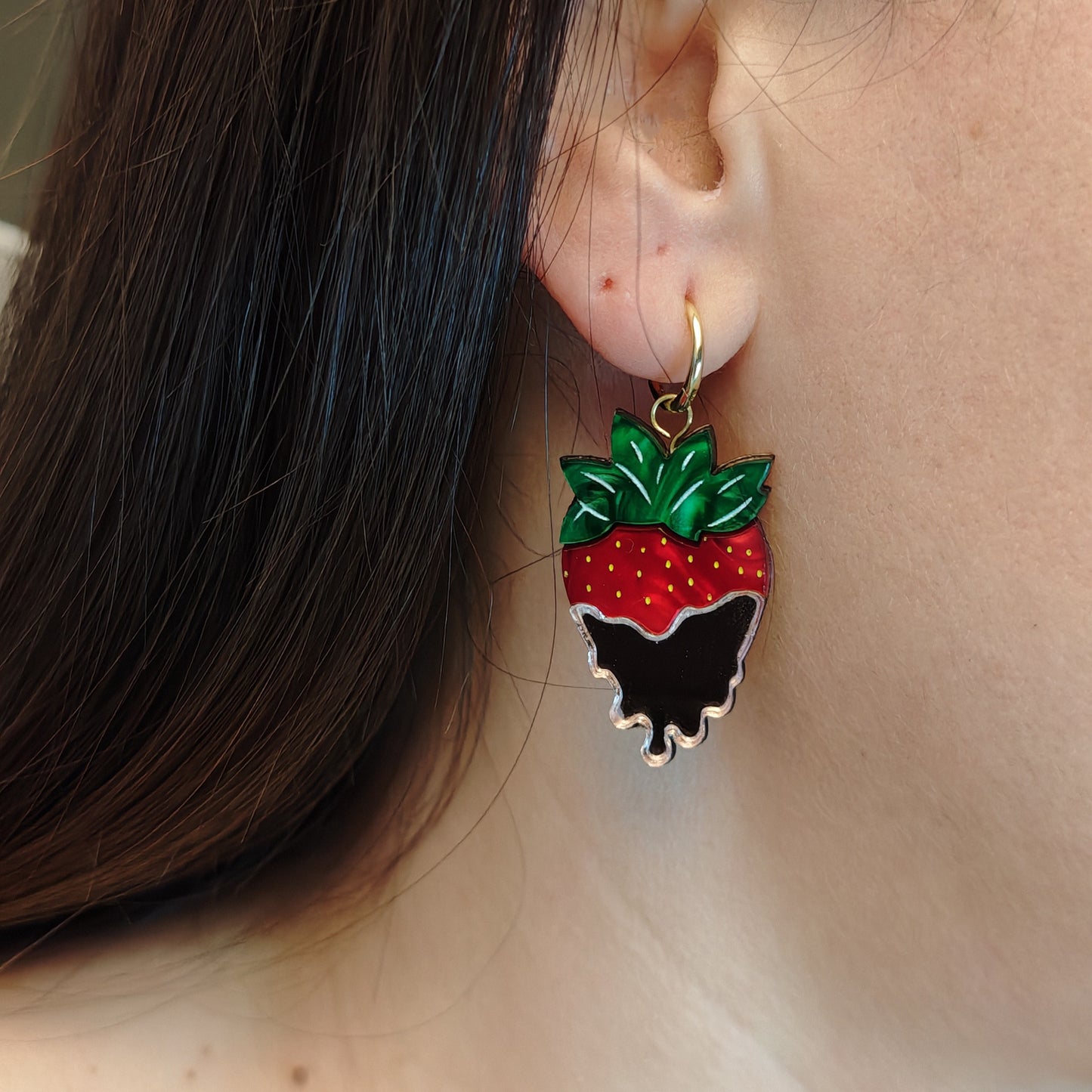 Strawberries & Cream - Hoop Charm