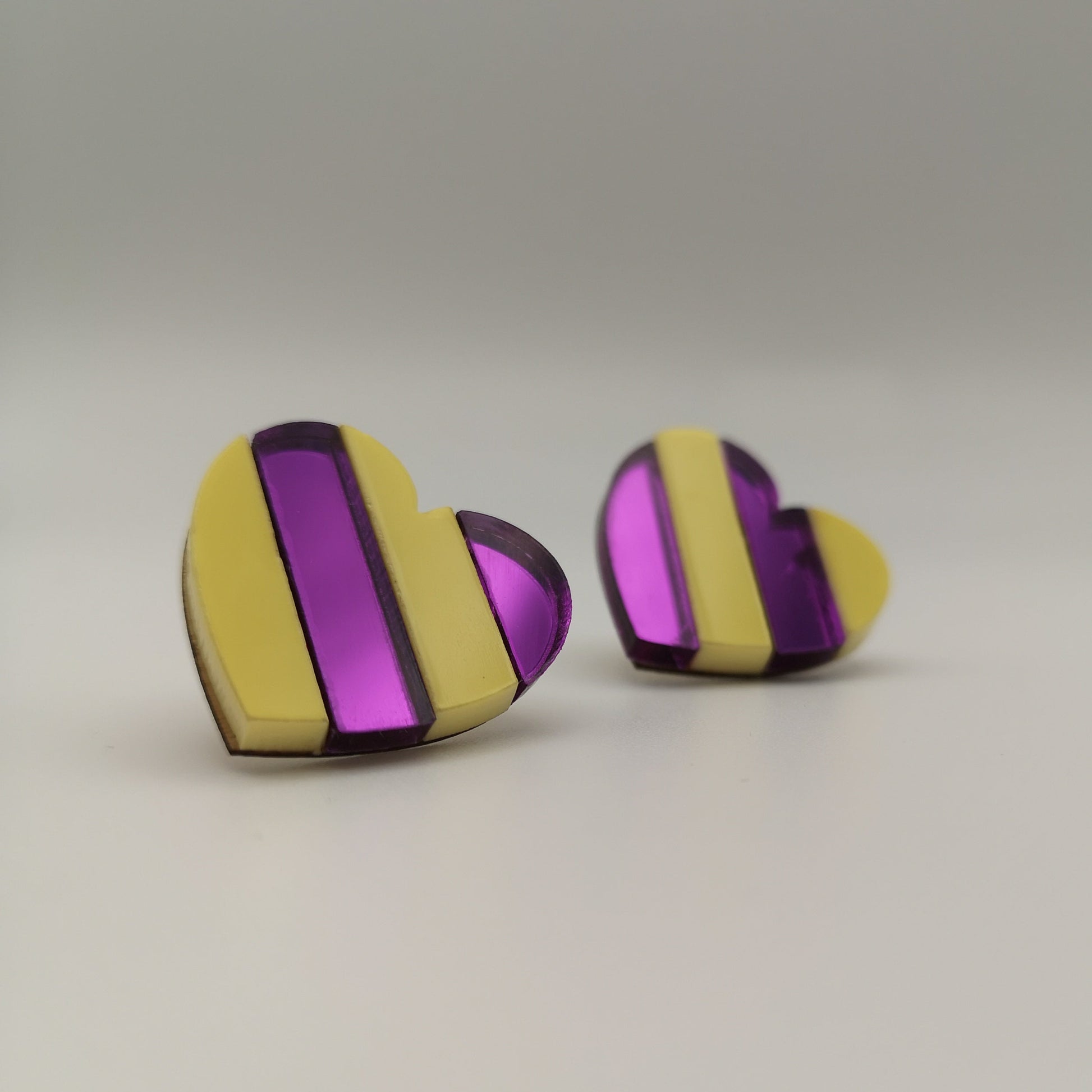 statement stellar bold light-wear comfortable hypoallergenic stainless steel wood post earrings metallic mirror purple violet yellow butter light close